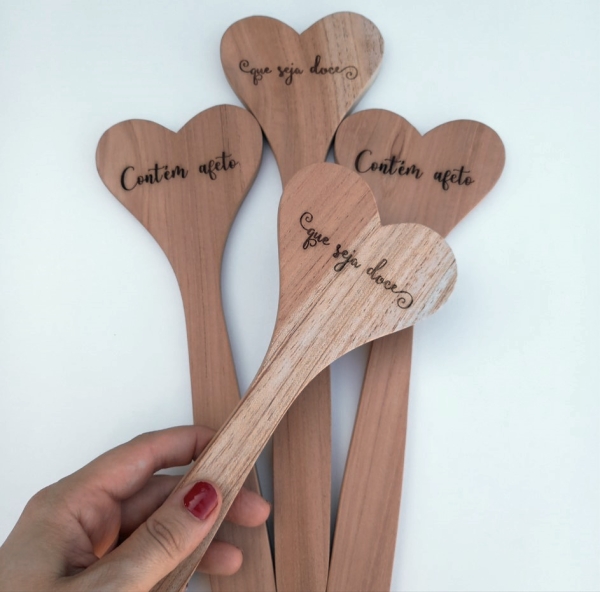Colher heart reta personalizada